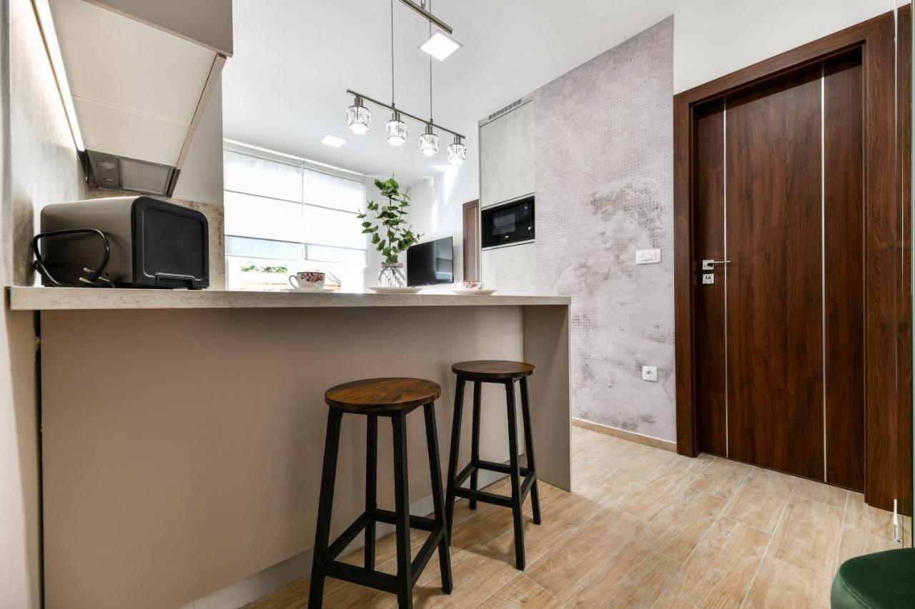 Brand New Apartment "Libra" Zára Kültér fotó