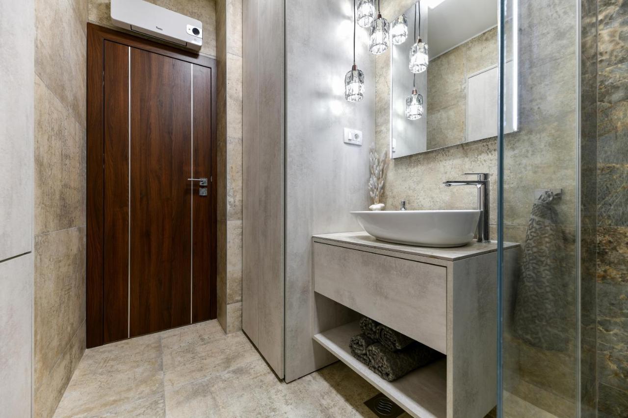 Brand New Apartment "Libra" Zára Kültér fotó